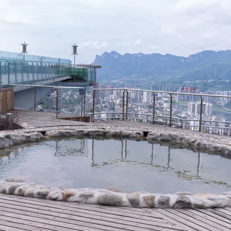 CLIFF HOT SPRING HOTEL
