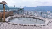 CLIFF HOT SPRING HOTEL - Hot Springs