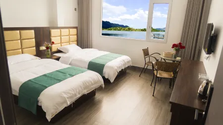 Xingdao Lake Star Peninsula Hotel