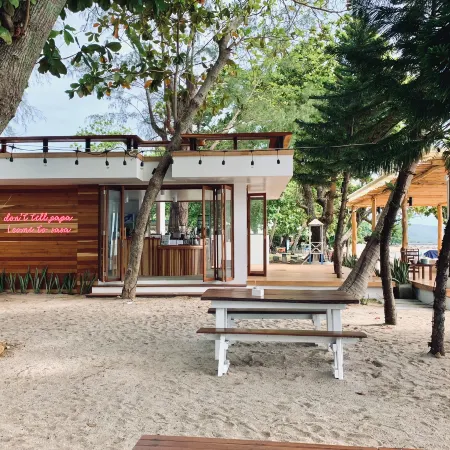 Issara Beach Resort Beachfront Zone