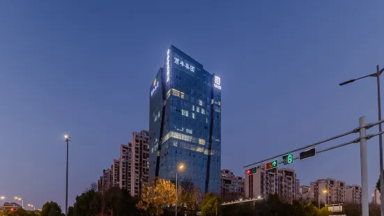 Earl Family Hotel (Fuyang Shuangqingwan Water Street)