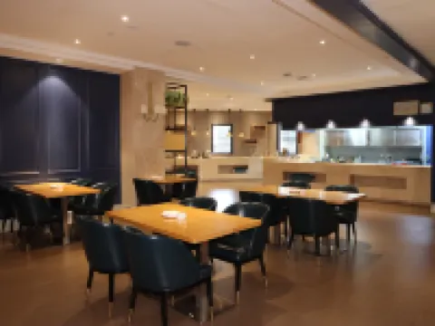 Century Bojun Hotel Hotels in Yuping