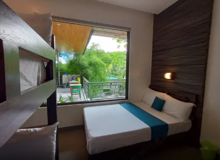 RedDoorz @ Anton's Loft Designer Resort Pansol Calamba Laguna