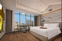 Moshang Qingya Hotel (Erlijing Night Market in Yingzhou Center, Fuyang)