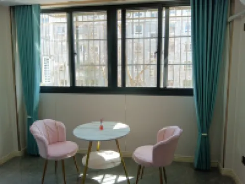 Qingyuxuan Homestay (Chaohu College)