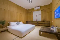 Great Wall Hill Yard Hotels near Maoling Mausoleum