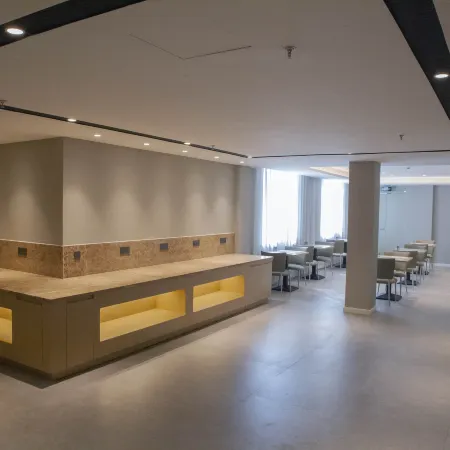 Homeinn Ease Hotel (Hengshui Zhonghua North Street High Speed Railway Station)