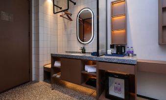 Qingmu Platinum Hotel (Nanjing Xinjiekou)