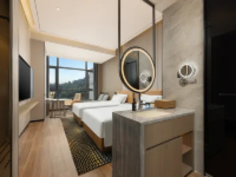 MICROTEL BY WYNDHAM Hotel Jiangmen JunJing โรงแรมในเจียงเหมิน