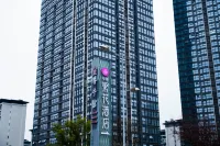 Zhongzhu Fanhua Hotel (Guiyang Guanshanhu High speed Railway North Station Branch) Hotels in Guiyang North Railway Station