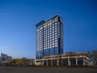 Home2 Suites by Hilton Yinchuan Xingqing Hotels near Xingqing