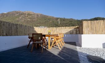 Sanyuhe Hot Spring Homestay (Eryuan Niu Street Store)