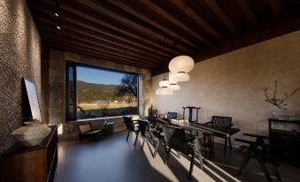 Muye Mountain Residence · Golden Light on the Snow Mountains(Baisha Ancient Town Branch)