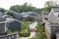 Ji'an County Diaoyuan Shili Mountain House Homestay