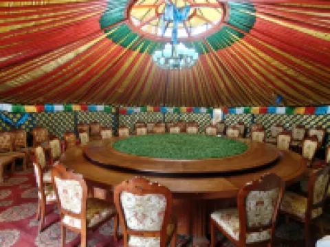 Guanxing Hotel (Alxa Hero Meeting Venue Dream Desert Park)