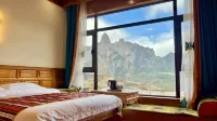 Akebanma Homestay (Zhagana Scenic Area)
