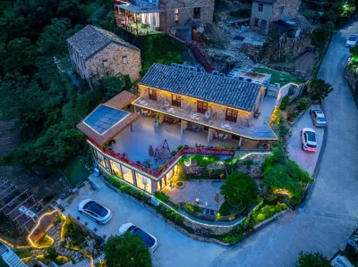 Meeting Stone Residence Hotels near Xiaoruo Village