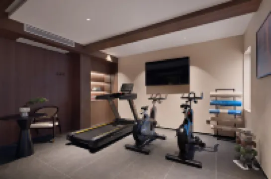 Molan Guanting Hotel (Shaoxing Luxun's Hometown City Square Branch)