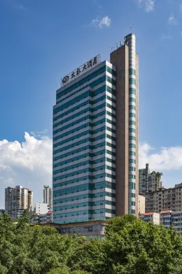 Taiji Hotel Hotel in zona Huangqi Port