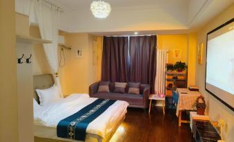 Yuexin Boutique Stay (Wanda Plaza Normal University)