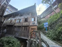 Xijiang Qianhu Miaozhai Jupenglai Homestay - pemandangan pegunungan