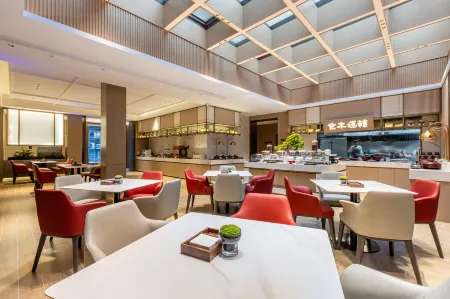 ECHENG HOTEL (ENSHI TUJIA DAUGHTER CITY) Отели рядом с достопримечательностью «Enshi Vocational and Technical College»