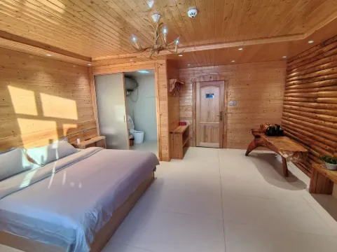 漠洺而來テーマシャレー（北紅村）