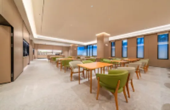 All Seasons Hotel (Xishuangbanna Jinghong Water Splashing Plaza Branch)