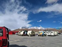 Fanjing Camp RV Guesthouse · Mount Kailash Base Camp