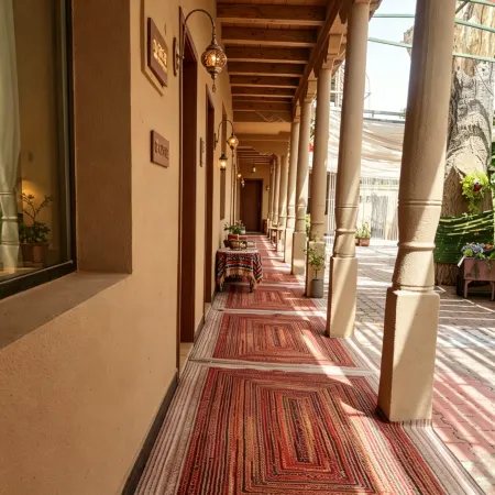 Kuqa Qingguiju | Western Courtyard Stylish Homestay (Kuqa Grand Mosque)