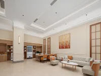Vienna Hotel (Xingyi Jushan Square) - 부티크