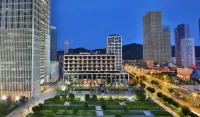 Howard Johnson Joyous Hotel Dalian - 4-Star