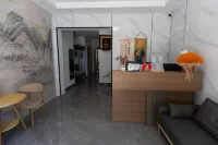 Mangshi Jingtin Homestay - ที่มีที่จอดรถ