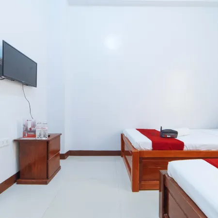 RedDoorz @ D Maagma Street