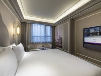 上海虹桥中心美居酒店 - 高级大床房