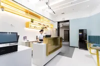 Celebrity light time Hotel (Jincheng pedestrian Center store)