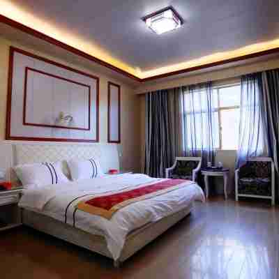 德欽奔子欄金安大飯店 Rooms