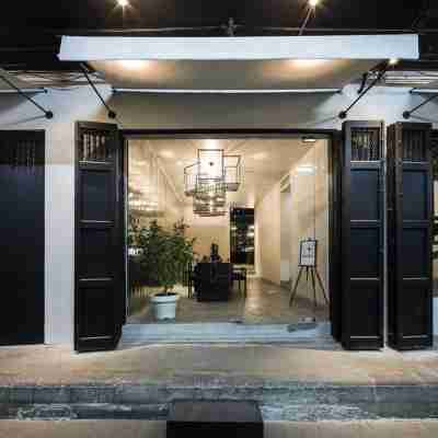 曼谷拉塔納科辛薩拉飯店 Hotel Exterior