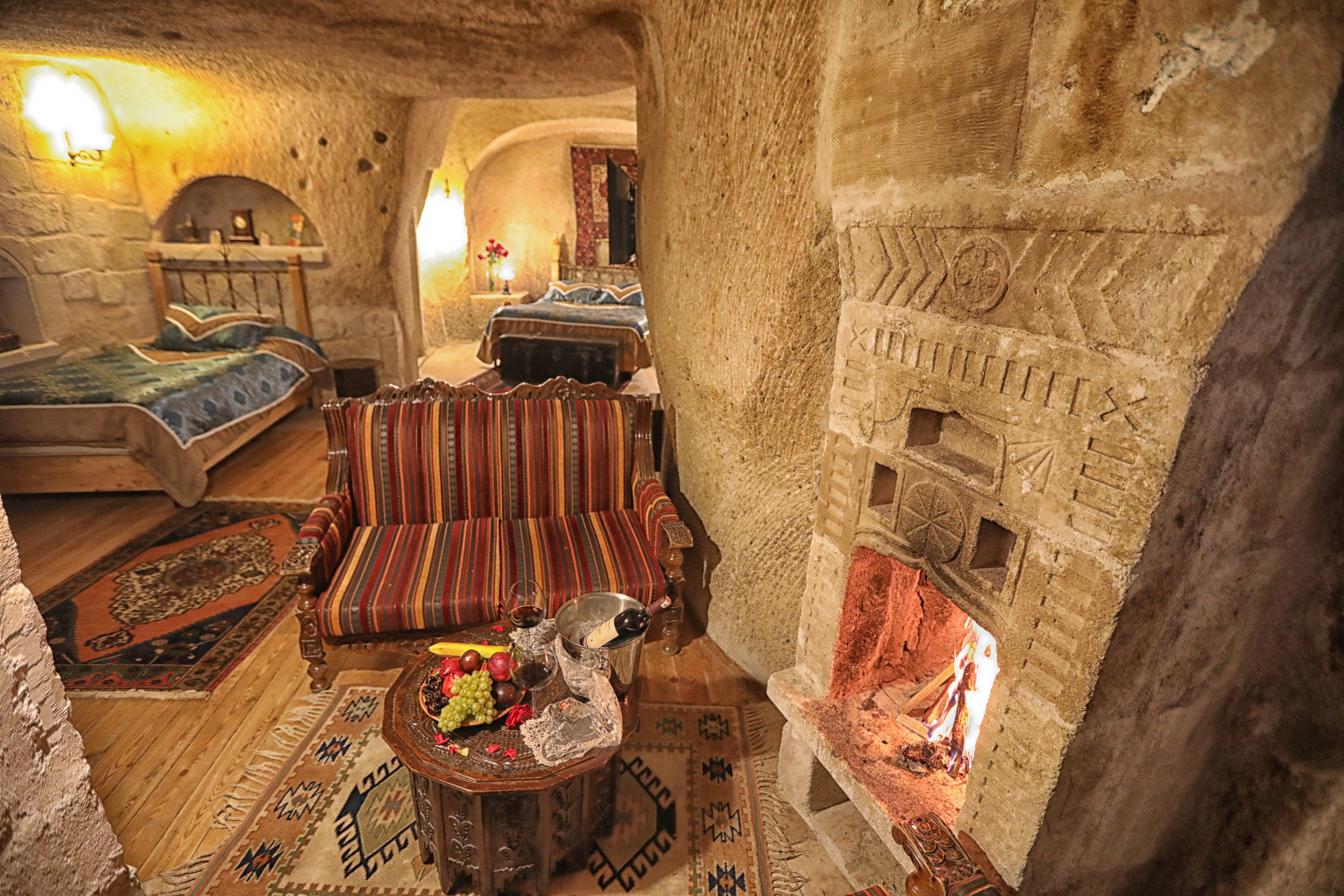 Traveller＇s Cave Hotel