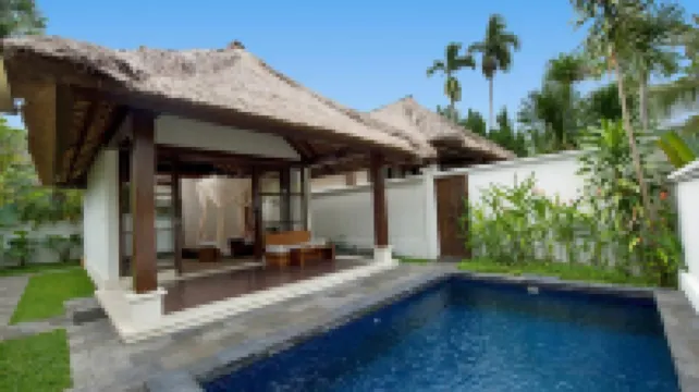 โรงแรมและสปาเพอร์ทีวี