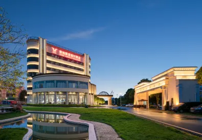 Venus Resort & Restaurant