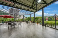 西雙版納德音大飯店（景洪告莊西雙景星光夜市店） 景洪住宿飯店