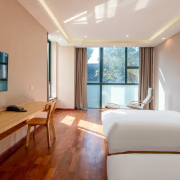 jiaxing Meiwan boutique Hotel (Nanhu scenic spot store) Отели рядом с достопримечательностью «Jinjiu Refuge»