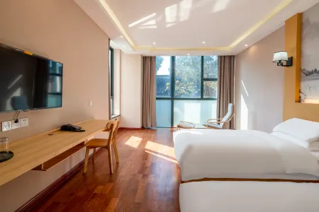 jiaxing Meiwan boutique Hotel (Nanhu scenic spot store) Отели рядом с достопримечательностью «Dressing Table of Xi Shi in Jinming Temple»