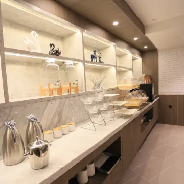 HanTing Premium Hotel (Lianyungang Donghai Shuijingcheng)