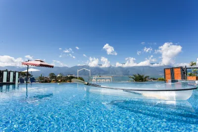 半島泊心·無問山海 | OceanView懸崖観海美宿(大理雙廊洱海) 月亮宮周辺のホテル