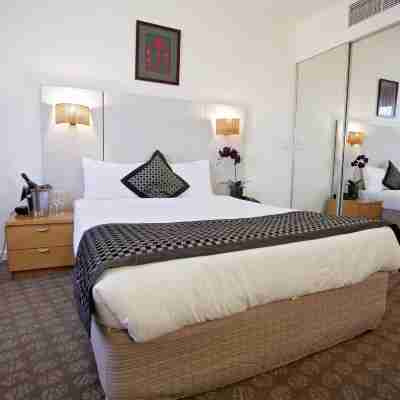 Golden Pebble Hotel Rooms