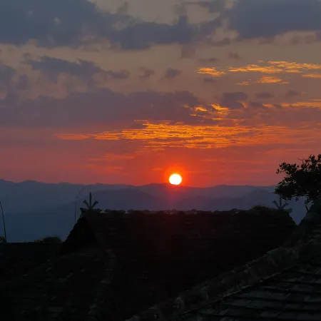 Jingmaishan Shishi Homestay