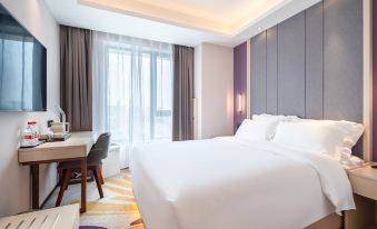 Lifeng Hotel(Nanjing Lishui Wanda Plaza Xingzhuang Metro Station)