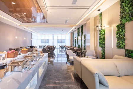 Lavande Hotel (Wuhan Optics Valley South Central University for Nationalities) Отели рядом с достопримечательностью «Wuhan Vocational College of Software and Engineering»